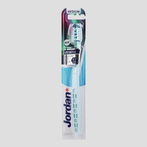 01. Ultralite Medium Toothbrush