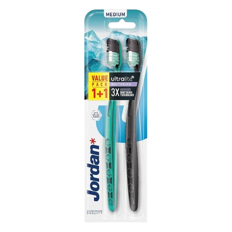 02. Ultralite Medium Whitening Toothbrush 2-Pack